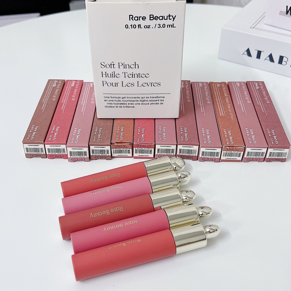 Rare Beauty Makeup Kit - Rare Beauty New Smooth Liquid Lip