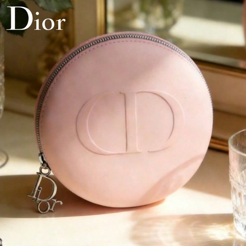 Christian Dior Dior’s Bag Luxu - огляд і ціна Beauty Makeup Dior