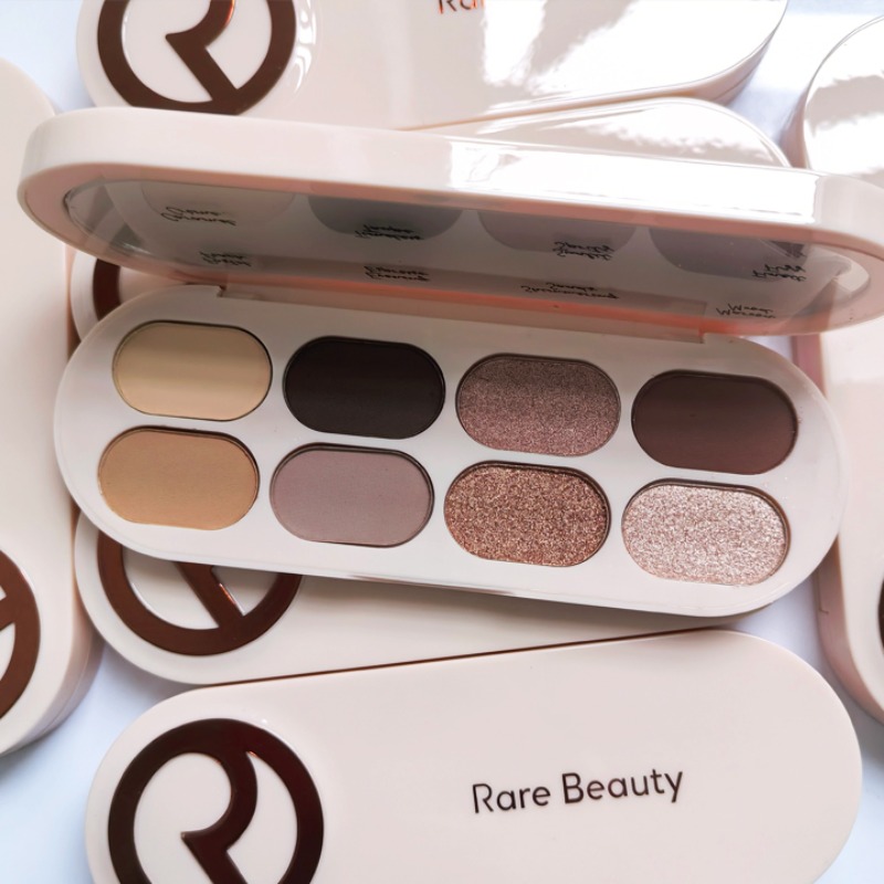 Hot Brand Rare Beauty 8-colors - огляд і ціна Rare Beauty Makeup Kit
