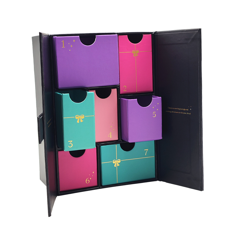 custom.Custom Advent Calender  - огляд і ціна Beauty Makeup Advent Calendar