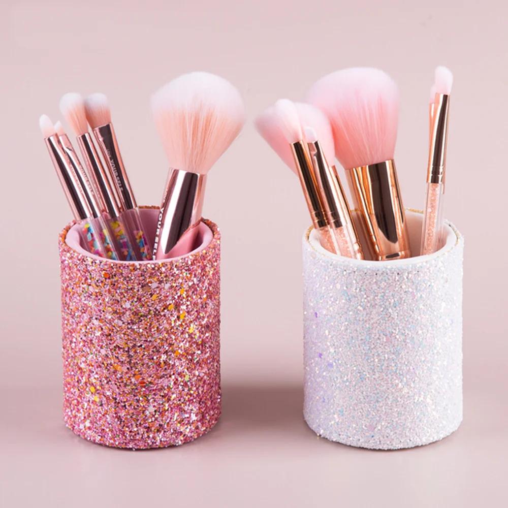 Sparkling Makeup Brush Bucket  - огляд і ціна Lip Liner Pencil