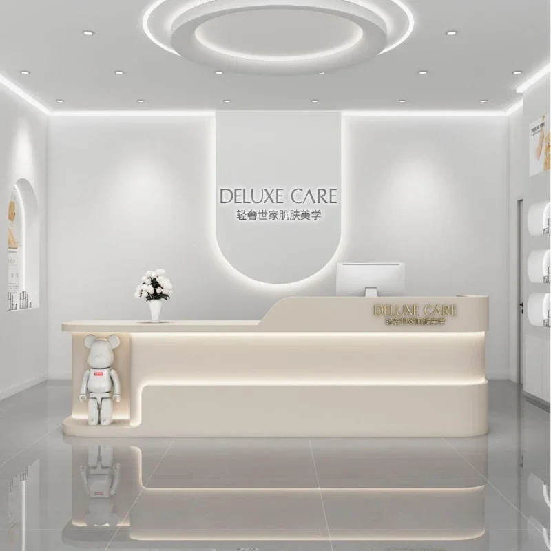 Makeup Desk Modern Beauty Inst - огляд і ціна Beauty Makeup Institute